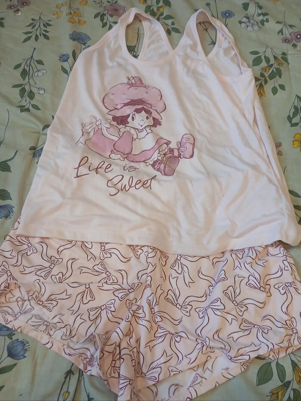 Strawberry Shortcake Life Is Sweet Tank Top & Shorts Sleep Set NWOT